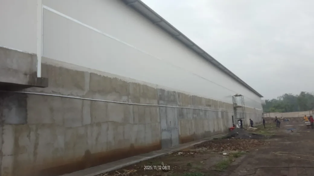 Layer House